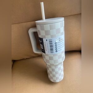 Stanley water bottle 40 oz